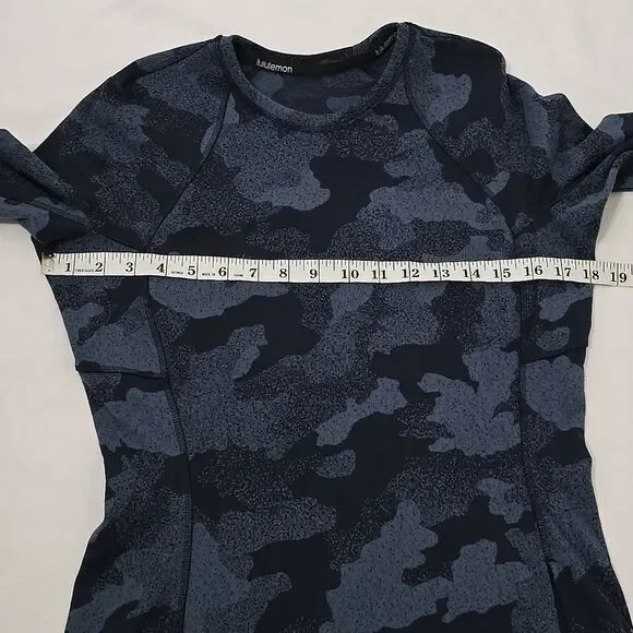Lululemon Women’s Its Rulu Run Long Sleeve Shirt Camo Jacquard True Navy Size 8 - Picture 6 of 8